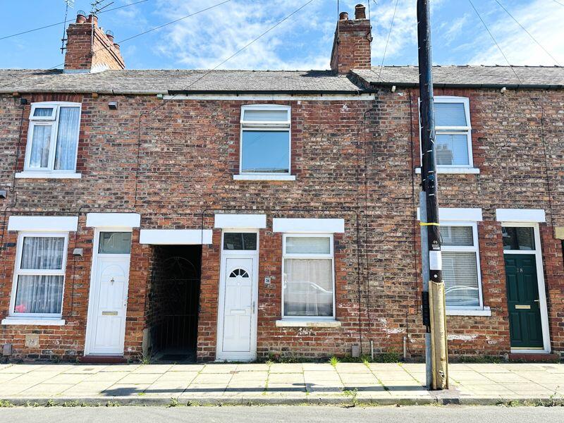 2 bedroom terraced house for sale in Finsbury Street, York YO23 1LT, YO23