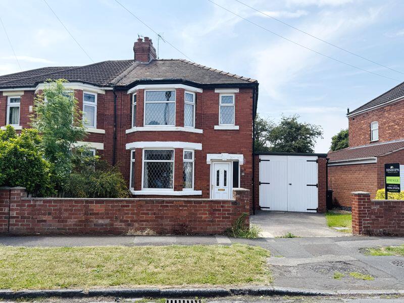 Main image of property: Melwood Grove, Acomb, York YO26 5RE