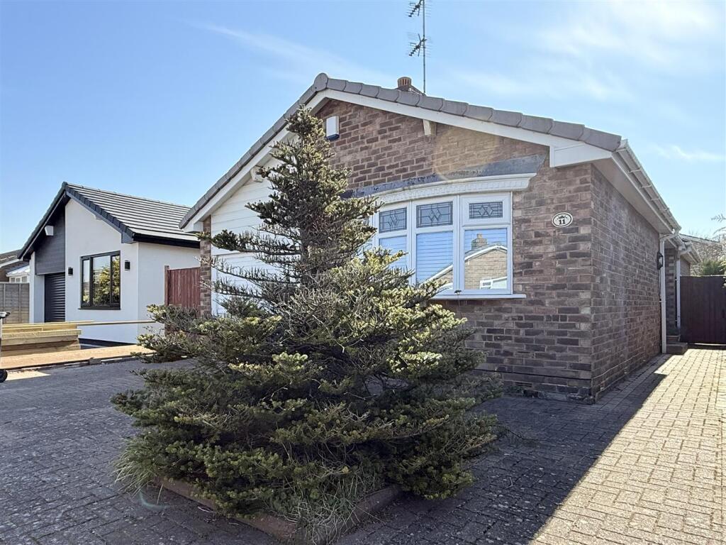 Main image of property: Rogerley Close, Lytham