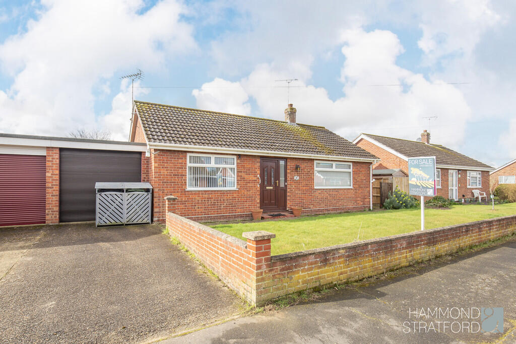 Main image of property: Pightle Way, Lyng