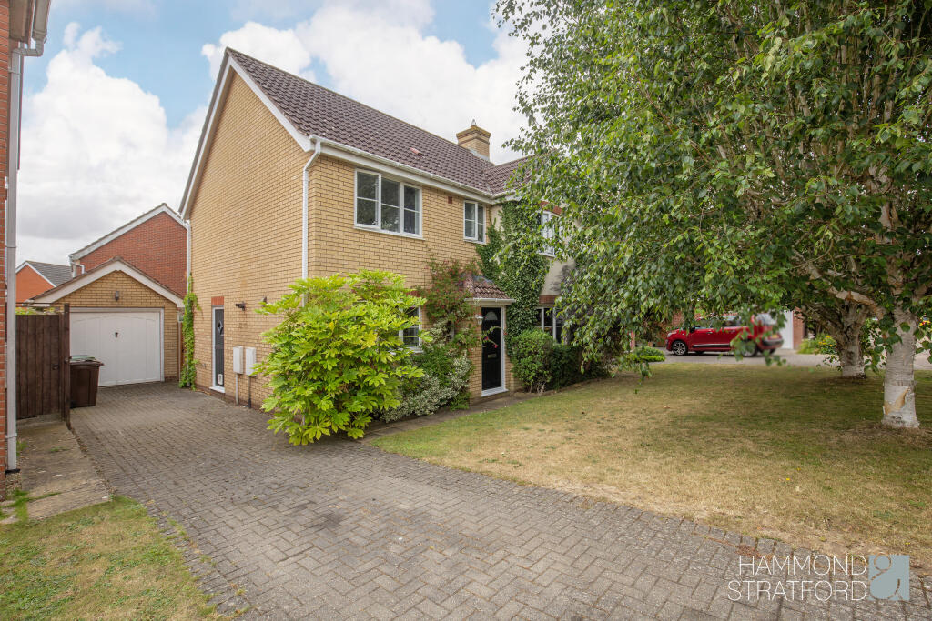 Main image of property: Mallow Way, Wymondham
