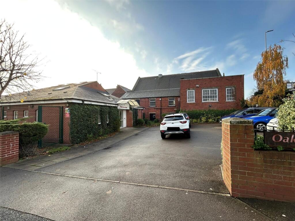 Main image of property: 12 Oakley Terrace, Leeds, West Yorkshire