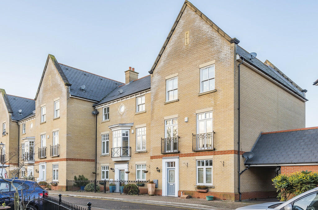 5 bedroom town house for sale in St. Marys Fields, Lexden, Colchester