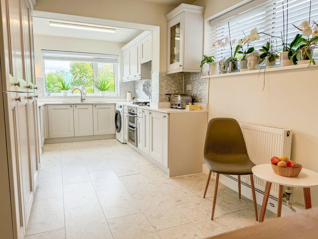 Additional property image - Church Road, Alresford