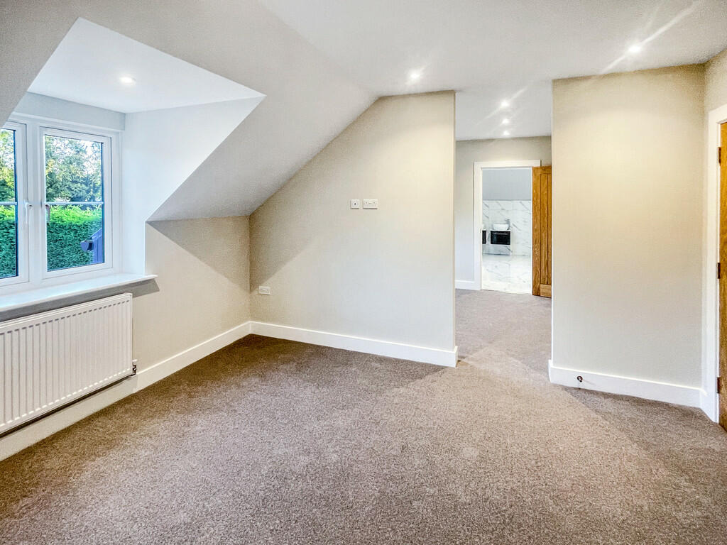 Additional property image - Turnpike Close, Ardleigh, Colchester