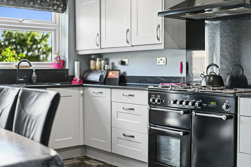 Additional property image - New Lane, Feering