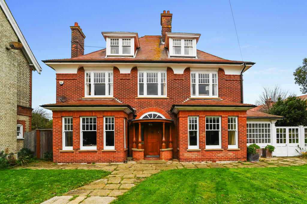 Additional property image - Holland Road, Frinton On Sea, Essex