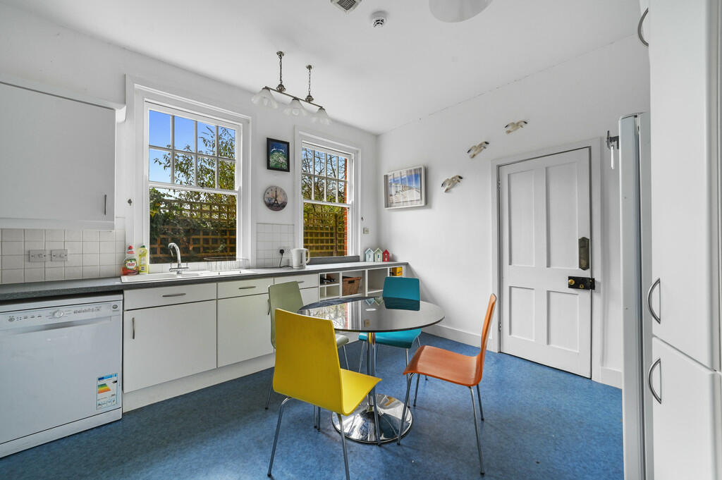 Additional property image - Holland Road, Frinton On Sea, Essex