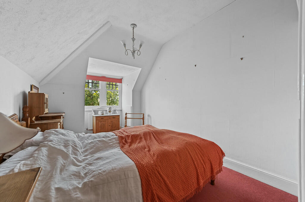 Additional property image - Holland Road, Frinton On Sea, Essex