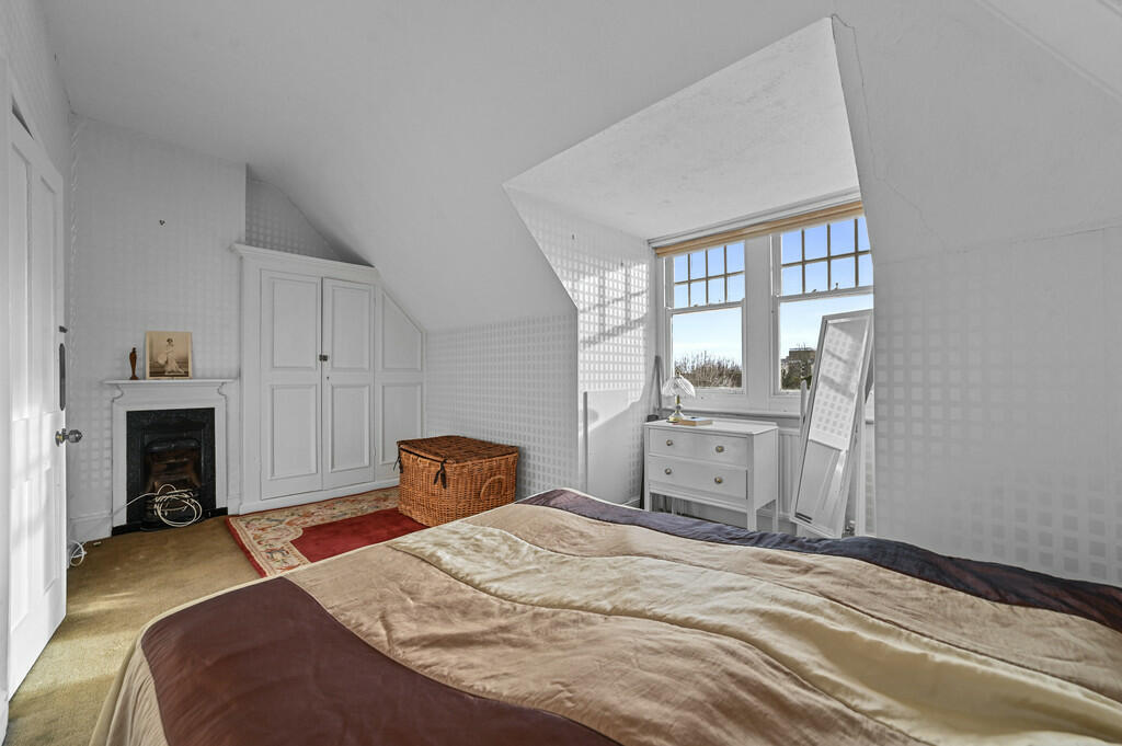 Additional property image - Holland Road, Frinton On Sea, Essex