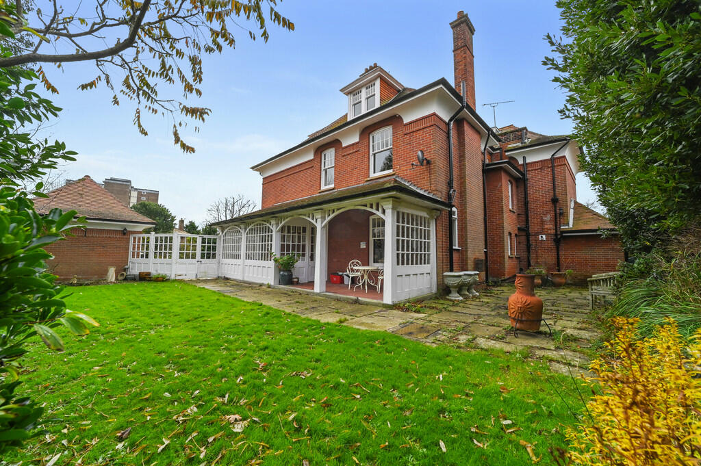 Additional property image - Holland Road, Frinton On Sea, Essex