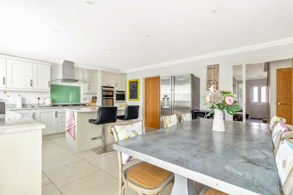Additional property image - Salis Close, Tiptree