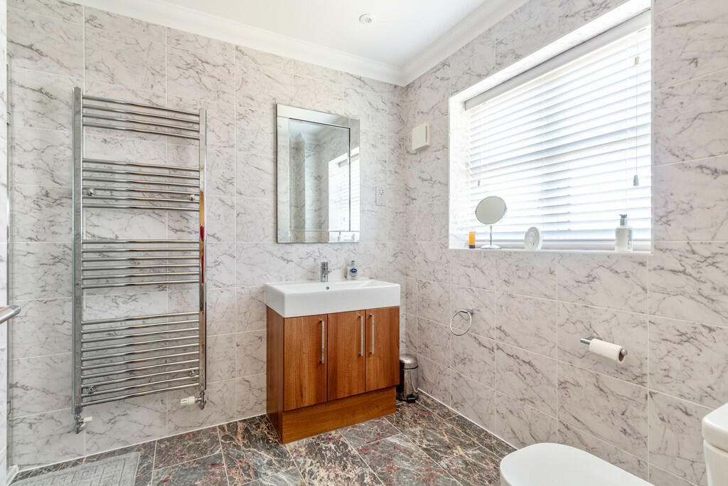 Additional property image - Salis Close, Tiptree