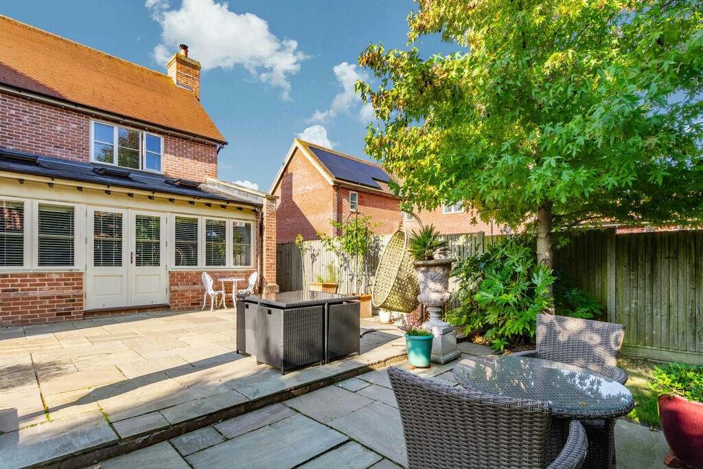 Additional property image - Salis Close, Tiptree