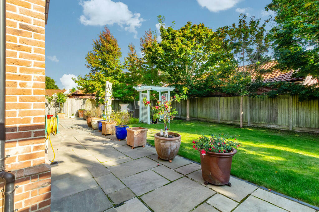 Additional property image - Salis Close, Tiptree