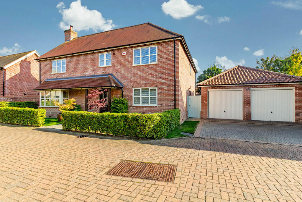 Additional property image - Salis Close, Tiptree