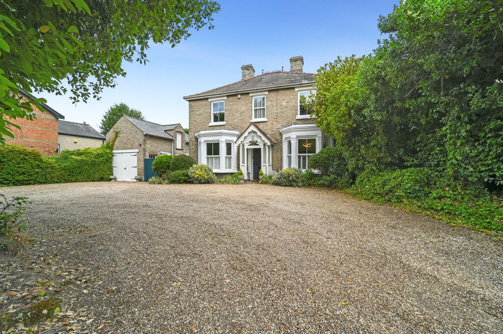Main image of property: London Road, Stanway