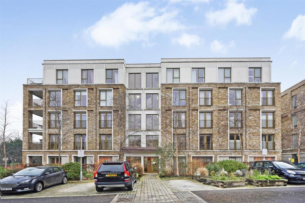 Main image of property: Apple Tree Road, Tottenham, N17