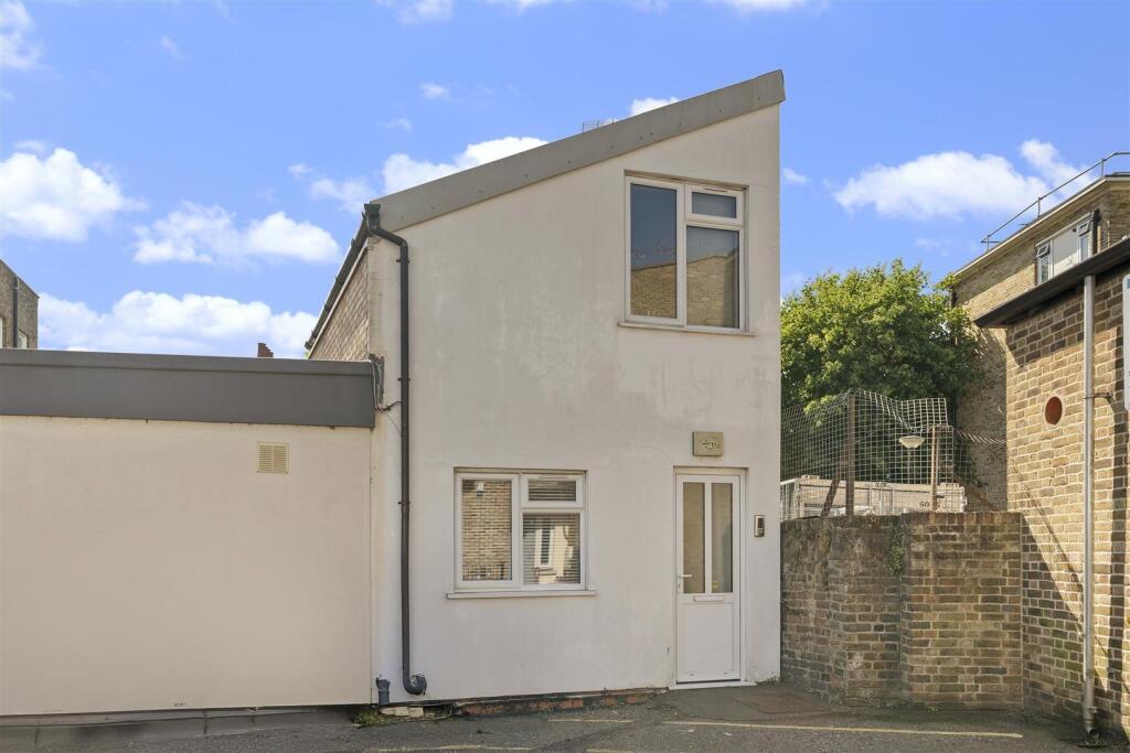 Main image of property: Blackstock Road, Finsbury Park, N4