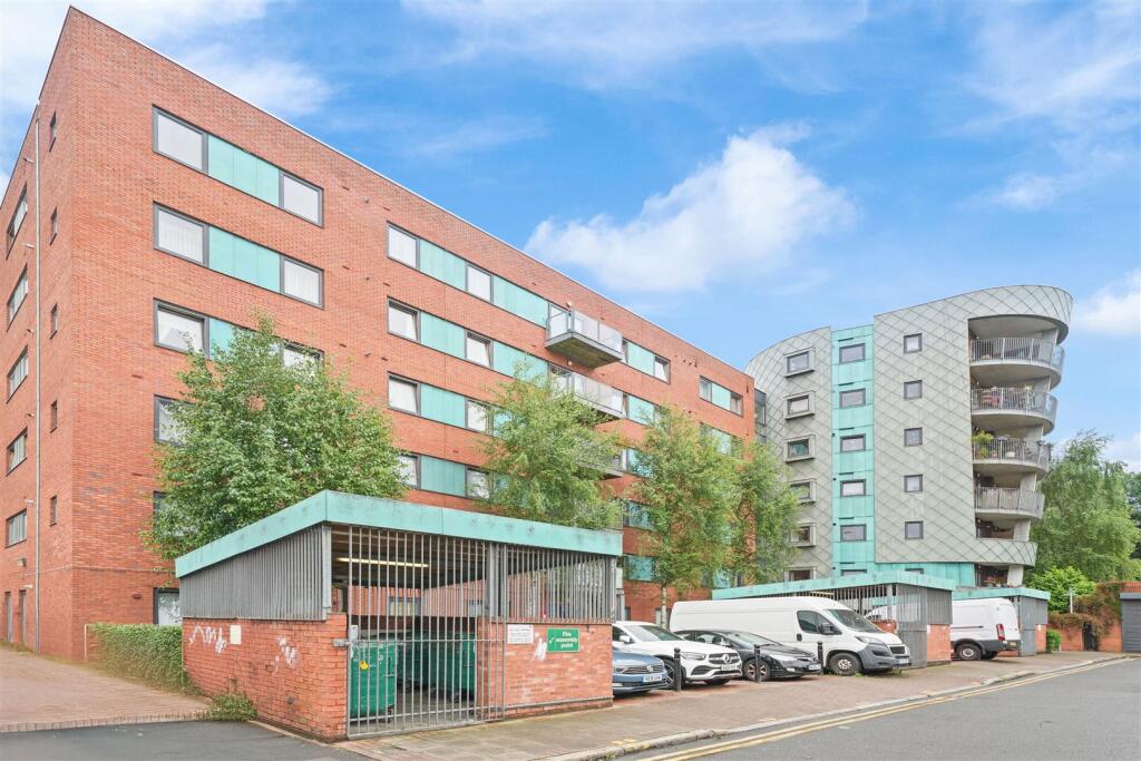 Main image of property: Westpoint Apartments, Clarendon Road, Hornsey, N8