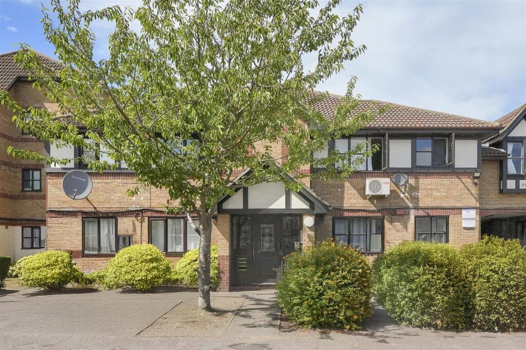 Main image of property: Somerset Gardens, Creighton Road, Tottenham, N17