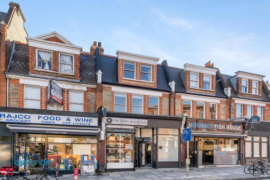 Main image of property: Tottenham Lane, Crouch End, N8