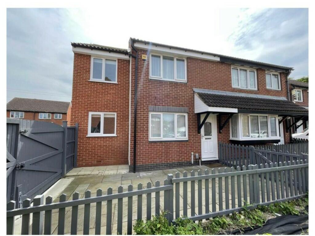 Main image of property: Crayford Close, London