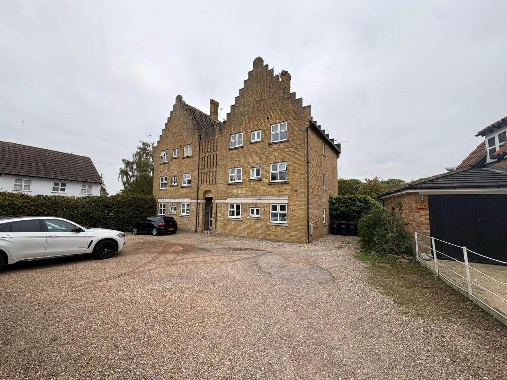 Main image of property: Fore Street, Basildon, Essex