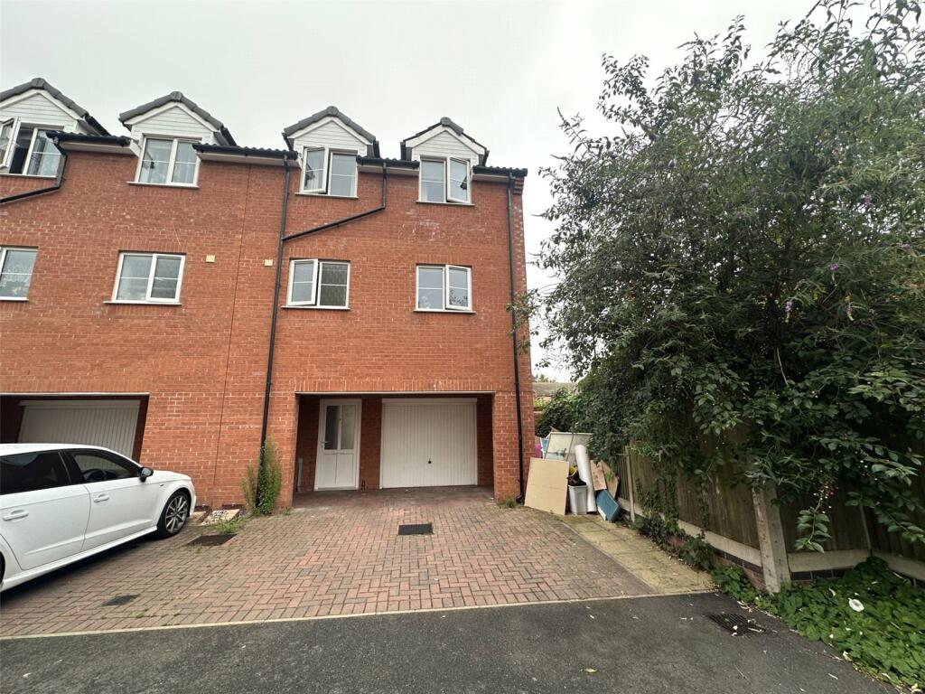 Main image of property: Jervis Close,, Great Yarmouth, NR31