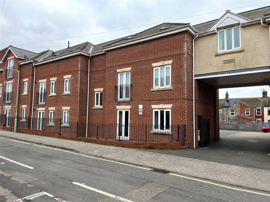 Main image of property: Lowestoft, Suffolk, NR32