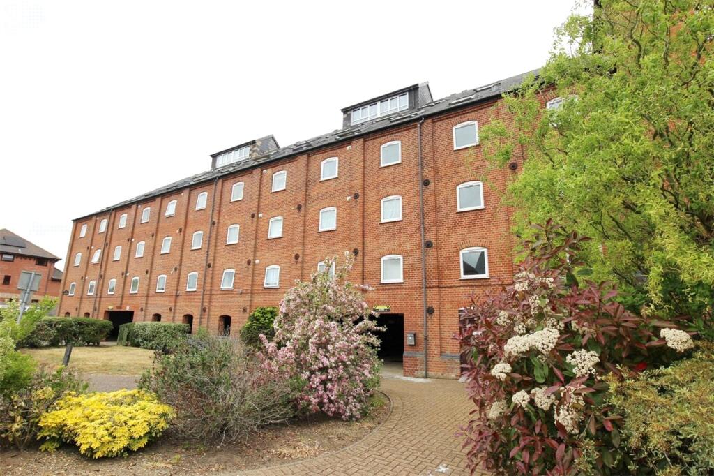Main image of property: Swonnells Walk, Lowestoft, Suffolk, NR32