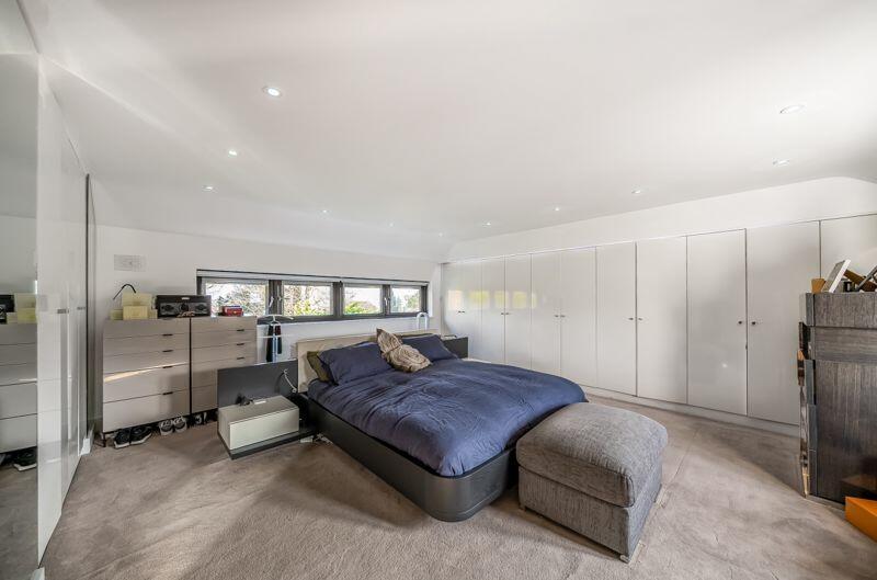 Additional property image - Russell Hill Road, West Purley