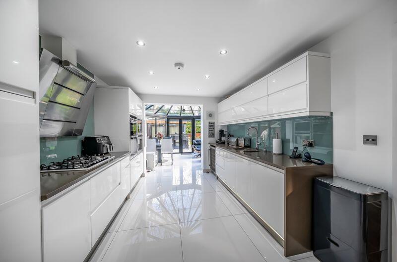 Additional property image - Russell Hill Road, West Purley