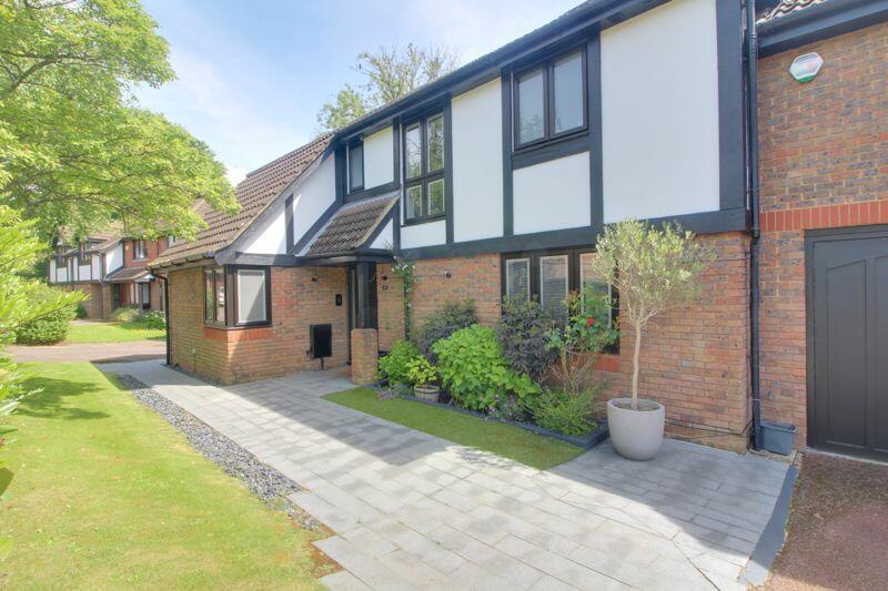 Additional property image - Russell Hill Road, West Purley
