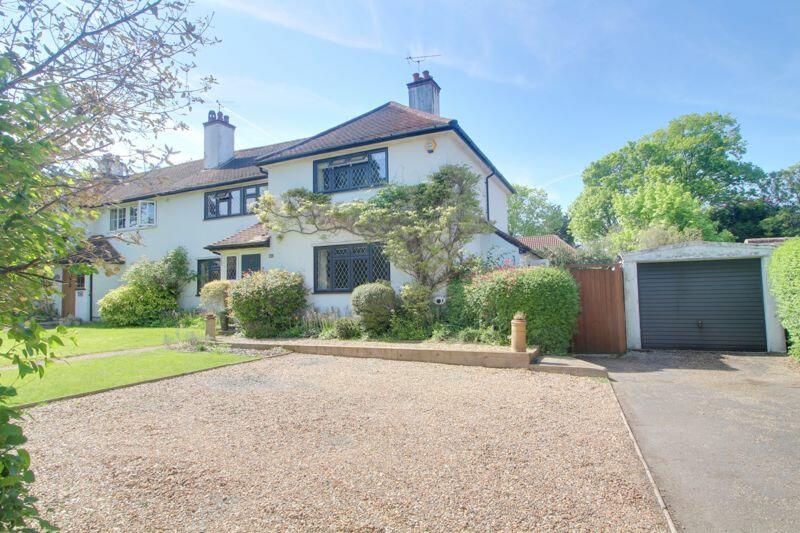 4 bedroom semidetached house for sale in Foxley Lane, West Purley, CR8