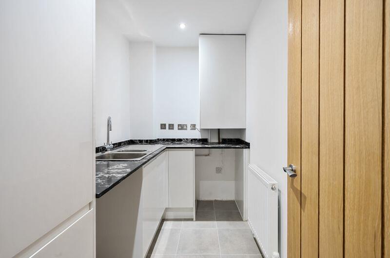Additional property image - Shady Close, Kenley