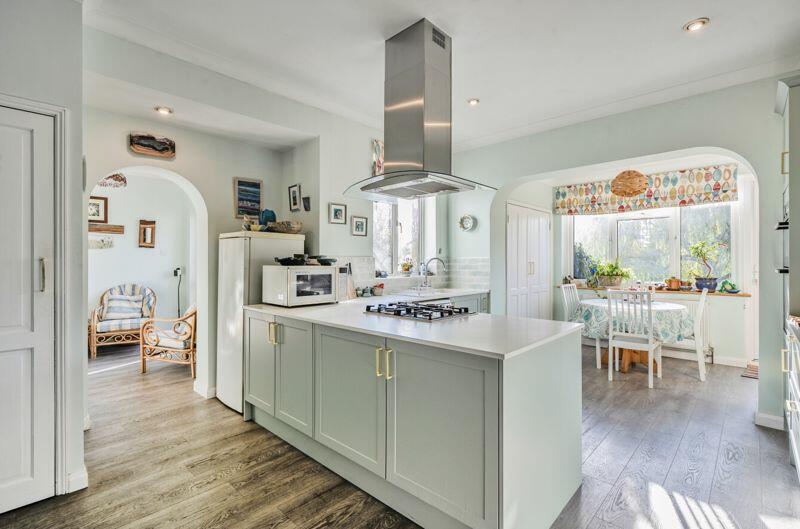 Additional property image - Peaks Hill, West Purley