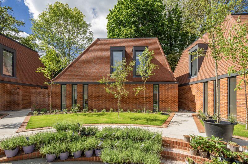 Additional property image - Maplehurst Square, The Grove, Coulsdon