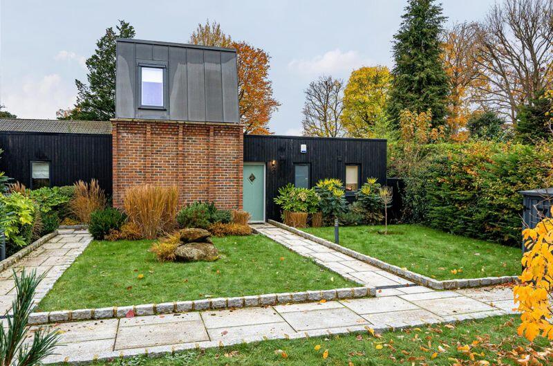 Additional property image - Foxley Lane, West Purley