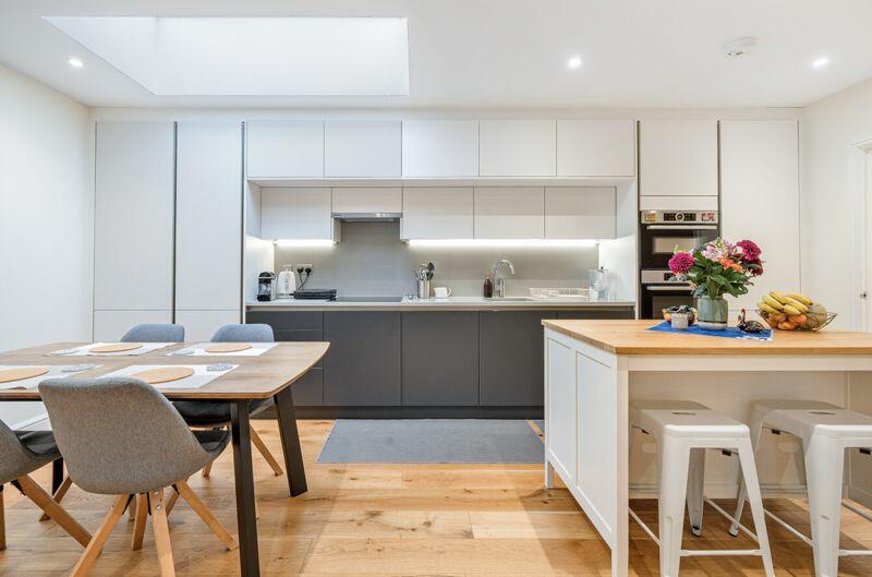 Additional property image - Foxley Lane, West Purley