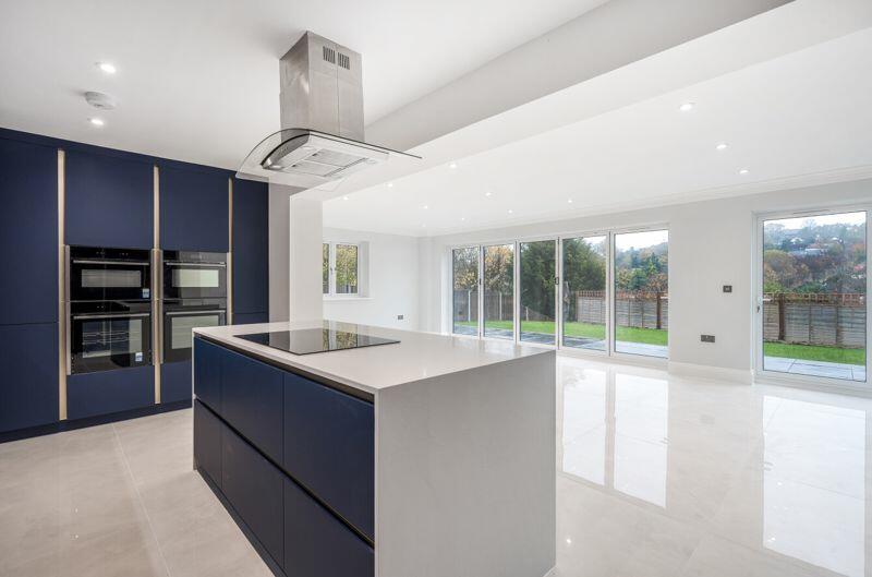 Additional property image - Hartley Hill, Purley
