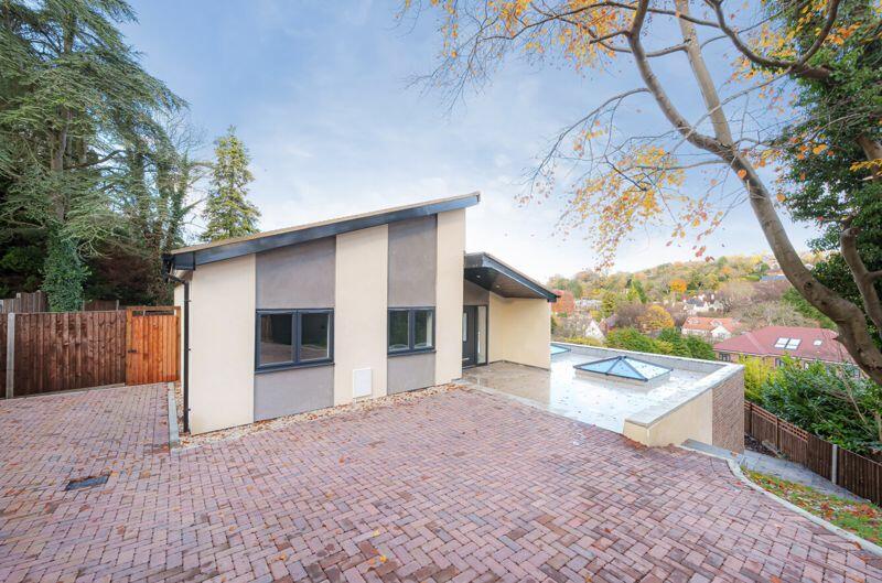 Additional property image - Hartley Hill, Purley