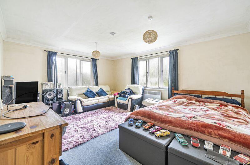 Additional property image - Fairbairn Close, Purley
