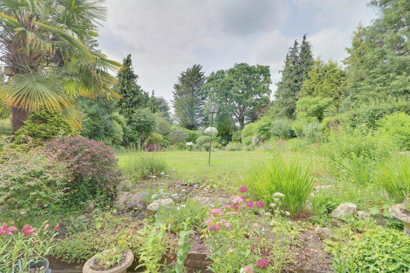 Additional property image - Manor Wood Road, West Purley