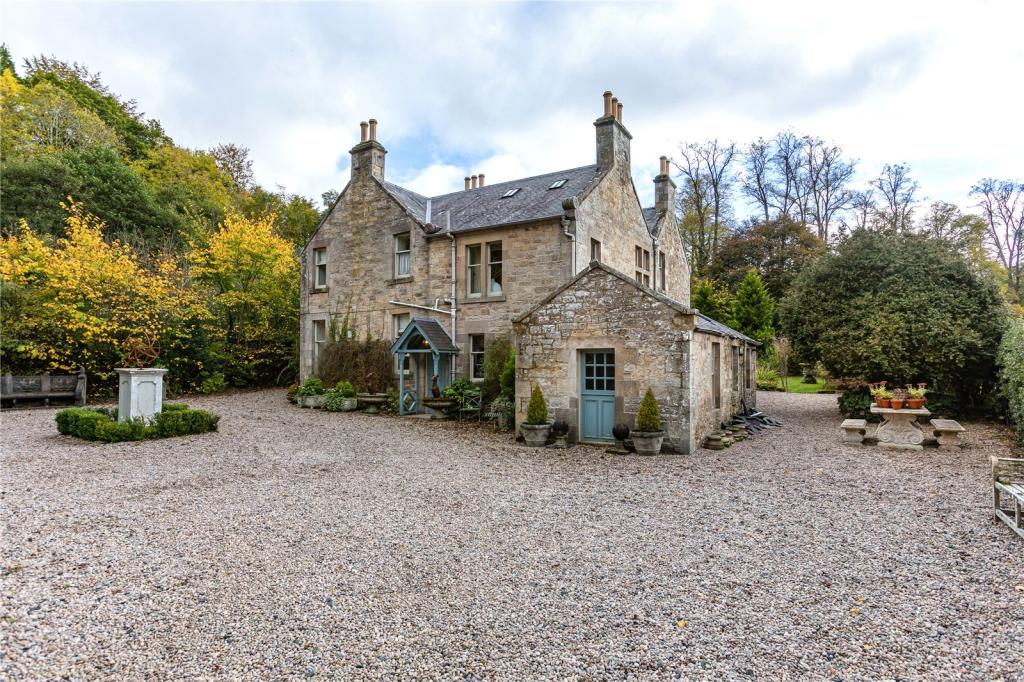 5 bedroom detached house for sale in Inchbonny House, Jedburgh