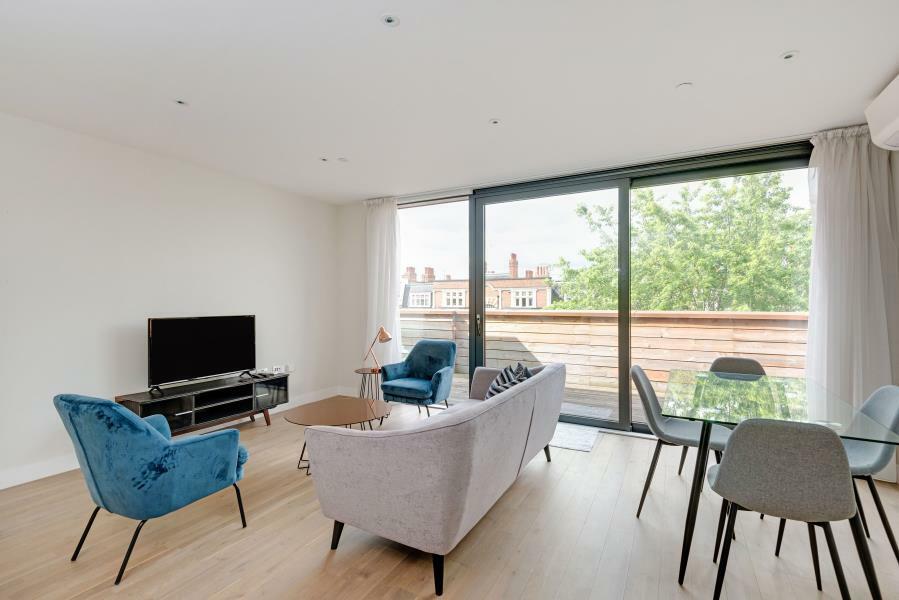 2 bedroom apartment for rent in Finchley Road, Hampstead, London, NW3