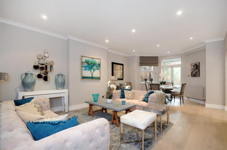 Main image of property: Fitzjohns Avenue, Hampstead, NW3