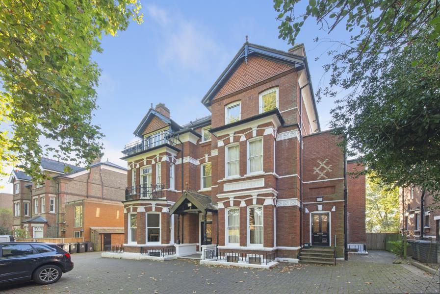 Main image of property: Shepherds Hill, Highgate, London, N6 5AH