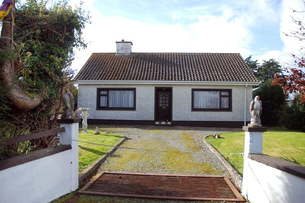 3 bedroom detached house for sale in Ballycullane, Wexford, Ireland