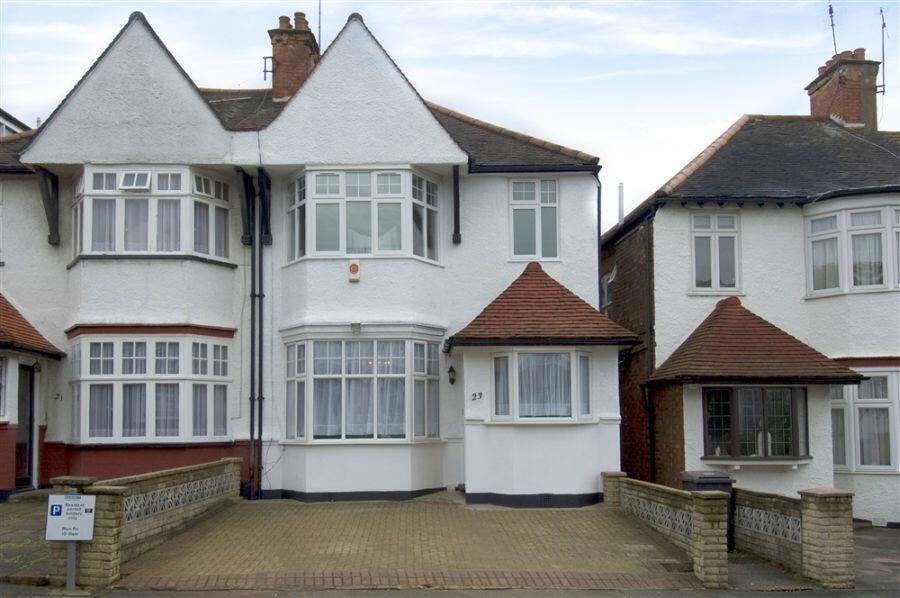 Main image of property: Leeside Crescent, Temple Fortune, NW1